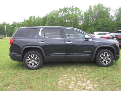 Used 2021 GMC Acadia SLE image 2