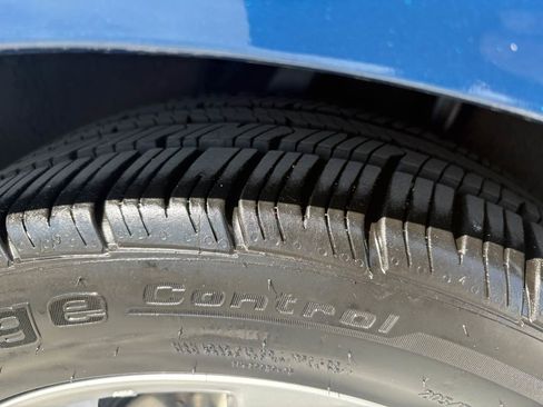 Used 2012 Honda Civic EX image 10