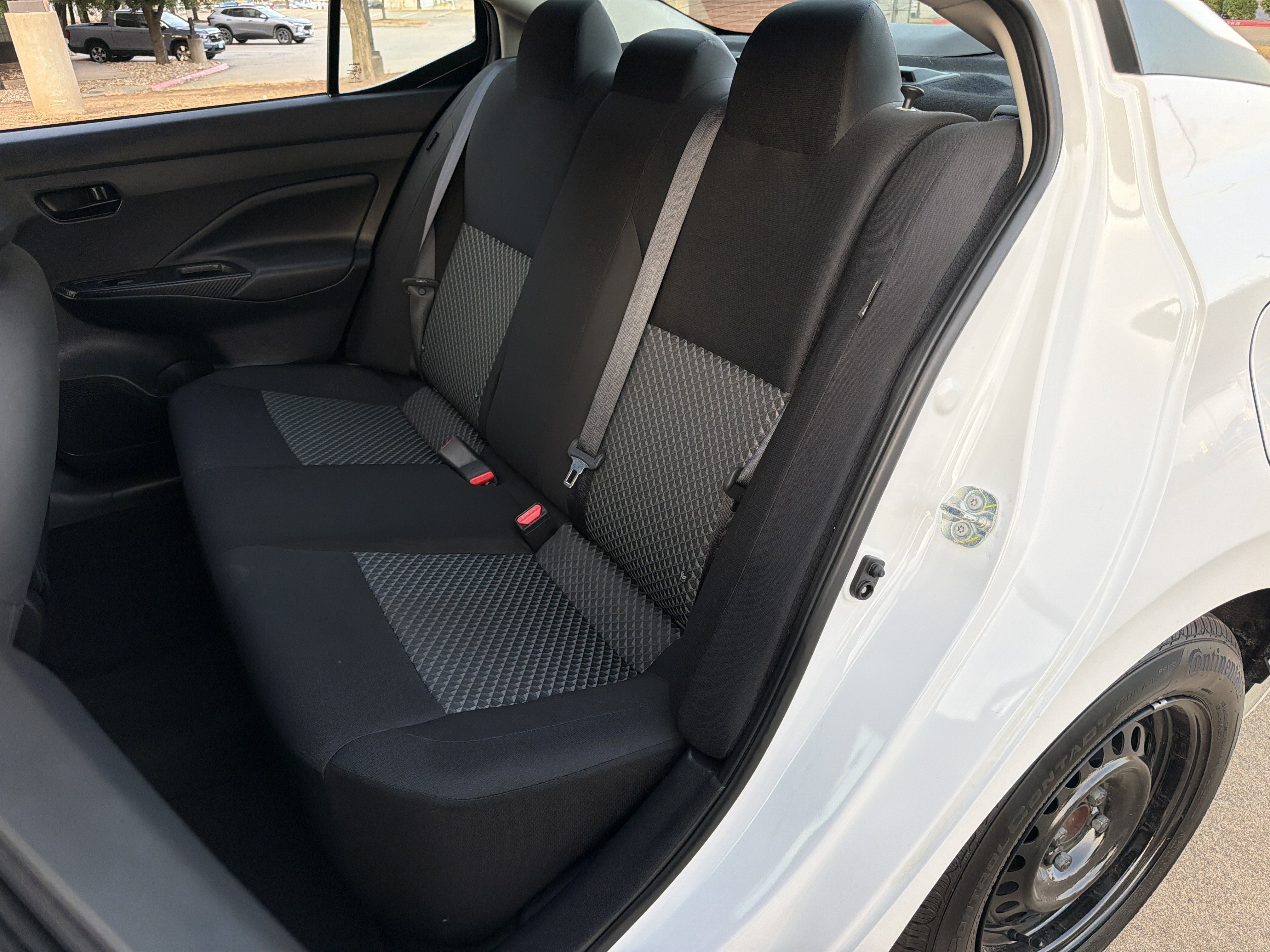 Used 2021 Nissan Versa S FWD image 16