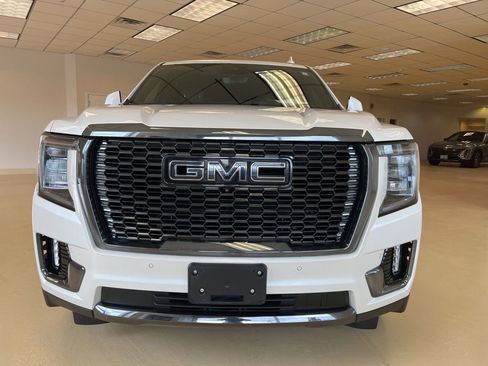 Used 2023 GMC Yukon Denali Ultimate image 5