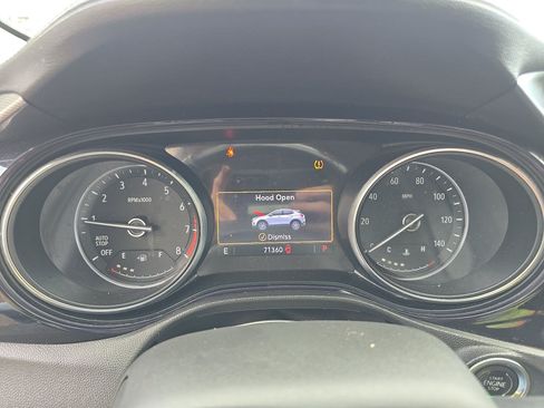 Used 2021 Buick Encore GX Select w/ Sport Touring Package FWD image 10