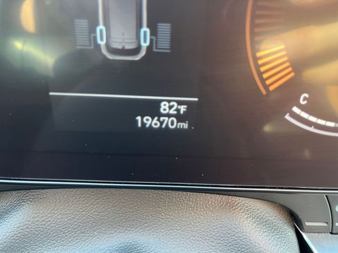 Used 2025 Hyundai Kona SEL image 35