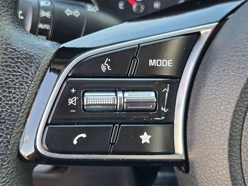 Used 2022 Kia Forte LXS FWD image 27