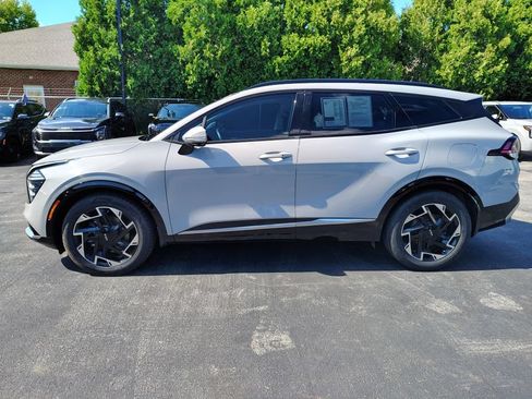 Certified 2023 Kia Sportage SX FWD image 9