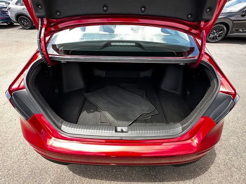 Used 2024 Honda Accord EX image 8