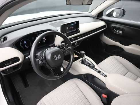 Certified 2024 Honda HR-V LX image 23