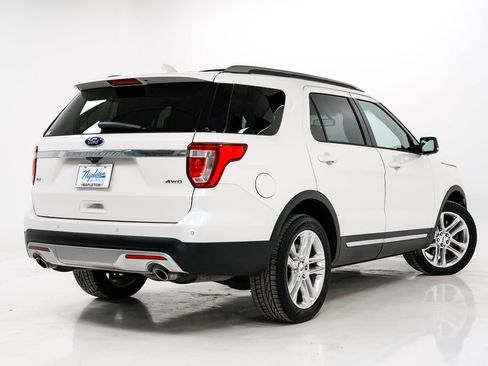 Used 2017 Ford Explorer XLT w/ Equipment Group 202A image 36