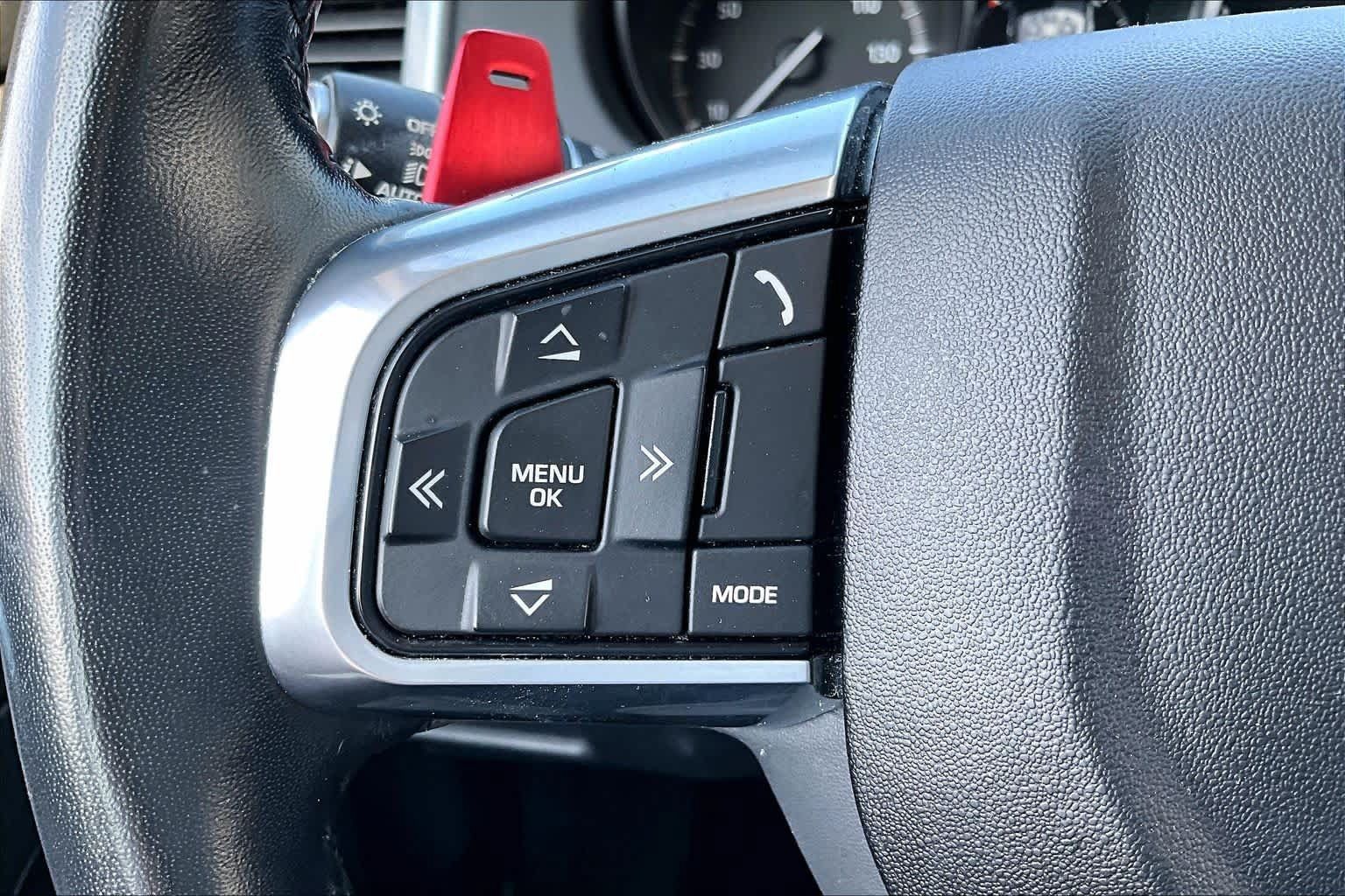 Used 2018 Land Rover Discovery Sport SE AWD/4WD image 19