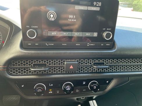 Certified 2024 Honda HR-V Sport image 14