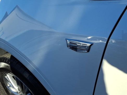 Certified 2022 Cadillac XT5 Premium Luxury image 10