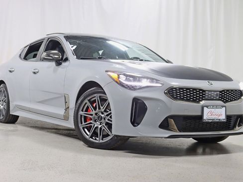 Used 2018 Kia Stinger GT2 image 7