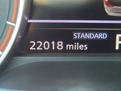 Certified 2025 Nissan Rogue SV image 25