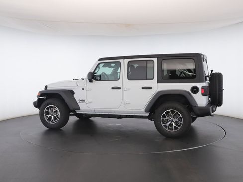 New 2026 Jeep Wrangler Unlimited Sport image 16