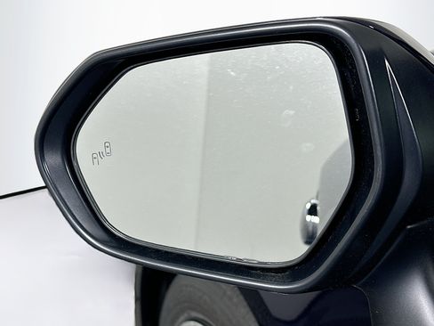 Used 2026 Toyota Corolla LE FWD image 16
