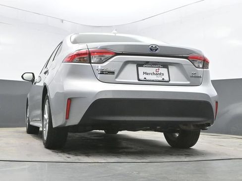 Used 2024 Toyota Corolla LE w/ LE Convenience Package FWD image 37