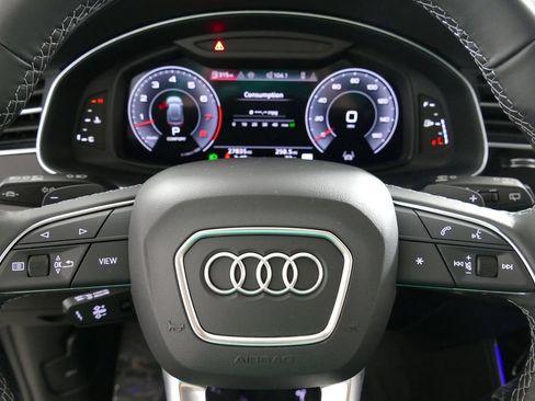 Used 2024 Audi Q8 Prestige AWD/4WD image 17