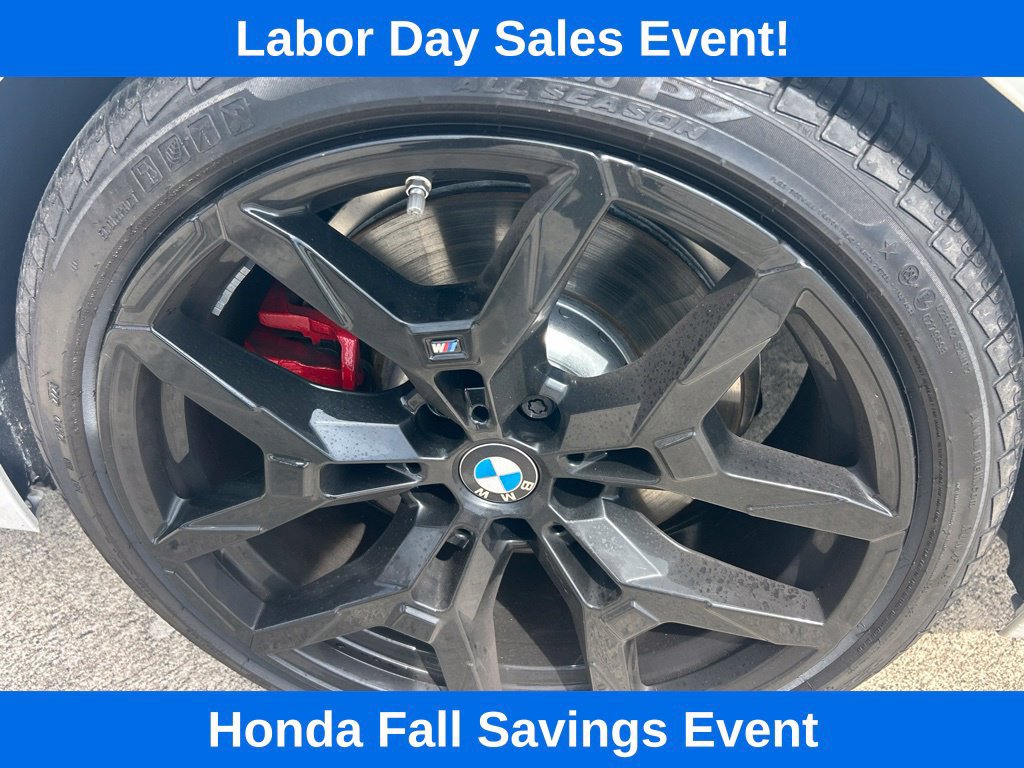 Used 2025 BMW 230i Coupe w/ M Sport Package RWD image 5