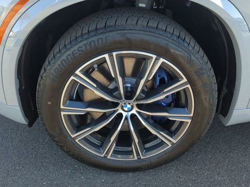 New 2026 BMW X5 M60i w/ Executive Package image 10