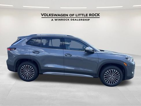 New 2025 Volkswagen Tiguan S image 4