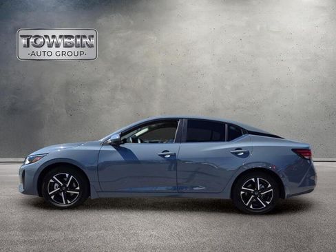 Used 2025 Nissan Sentra SV w/ All-Weather Package FWD image 7
