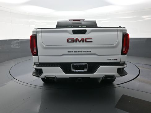 Used 2022 GMC Sierra 1500 AT4 w/ AT4 Preferred Package image 4