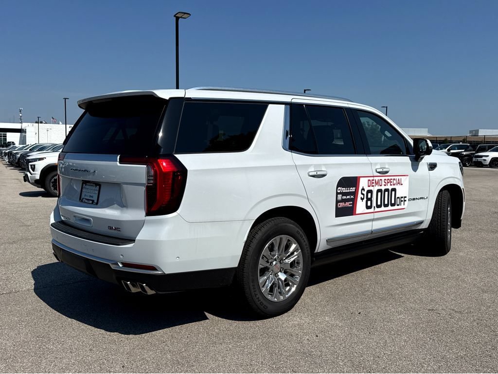New 2026 GMC Yukon Denali AWD/4WD image 2
