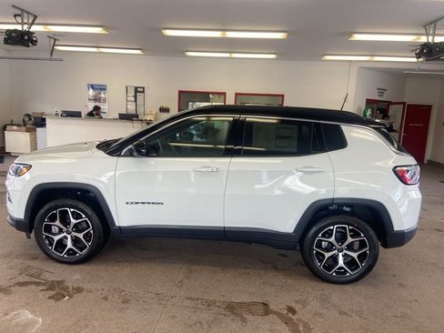 New 2026 Jeep Compass Limited image 8