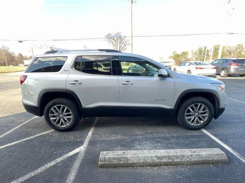 Used 2019 GMC Acadia SLE FWD image 5