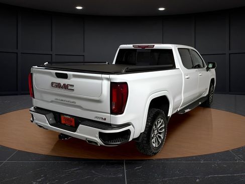 Used 2022 GMC Sierra 1500 AT4 w/ AT4 Premium Package AWD/4WD image 7