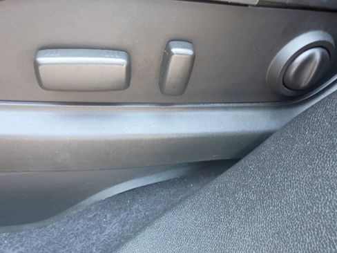 Used 2012 Buick Enclave Leather w/ Trailering Provision Package FWD image 13
