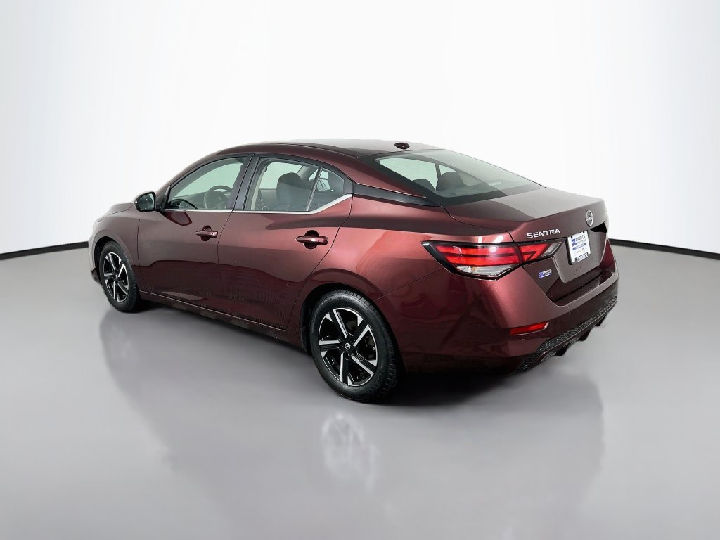 Used 2024 Nissan Sentra SV FWD image 5