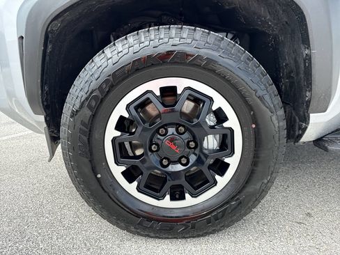 Certified 2026 Toyota 4Runner TRD Off-Road AWD/4WD image 18