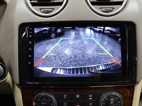 Used 2009 Mercedes-Benz ML 550 4MATIC image 54