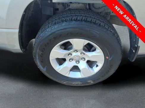 Used 2023 RAM 1500 Big Horn AWD/4WD image 7