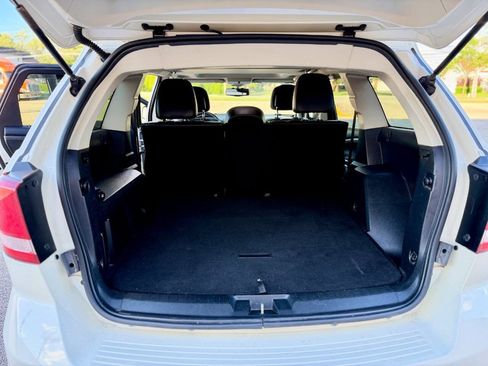 Used 2014 Dodge Journey SXT w/ Quick Order Package 28C AWD/4WD image 17