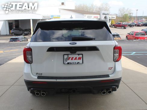 Used 2022 Ford Explorer ST w/ Equipment Group 401A image 5