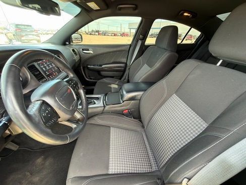 Used 2023 Dodge Charger SXT w/ Blacktop Package image 22