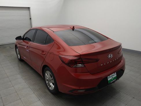 Used 2019 Hyundai Elantra SEL FWD image 5