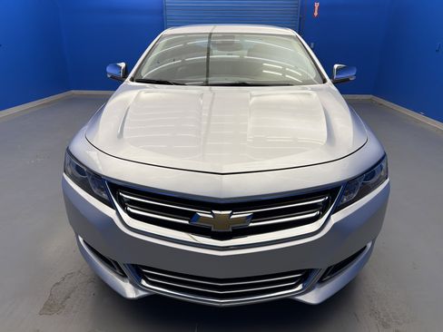 Used 2015 Chevrolet Impala LTZ FWD image 3