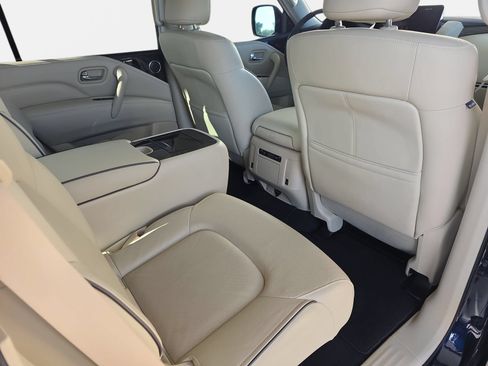 Used 2022 INFINITI QX80 Luxe w/ Cargo Package AWD/4WD image 11