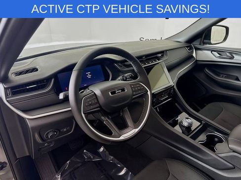 New 2025 Jeep Grand Cherokee L Laredo w/ Luxury Tech Group I AWD/4WD image 9