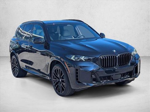 Certified 2024 BMW X5 sDrive40i w/ M Sport Package image 3