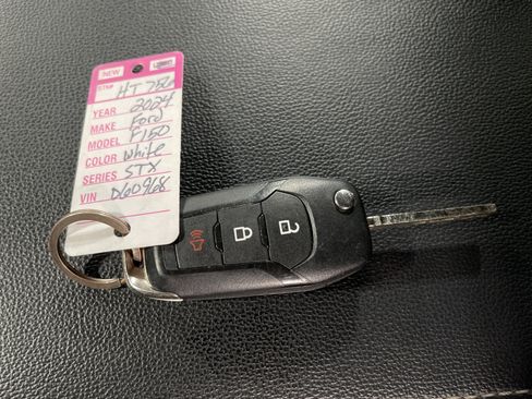 Used 2024 Ford F150 STX image 26