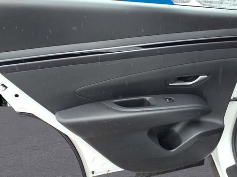 Used 2024 Hyundai Tucson SE AWD/4WD image 13