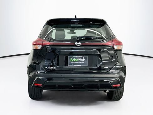 Used 2024 Nissan Kicks SR FWD image 7