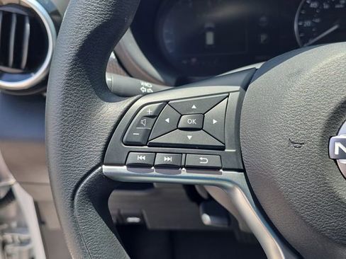 Certified 2023 Nissan Kicks SV FWD image 28
