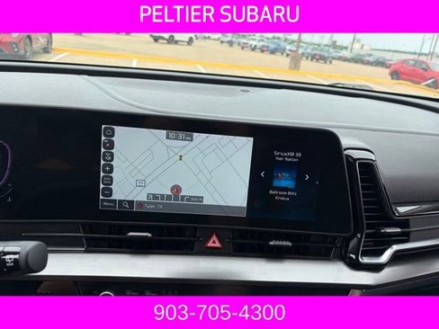 Used 2024 Kia Sportage EX image 11