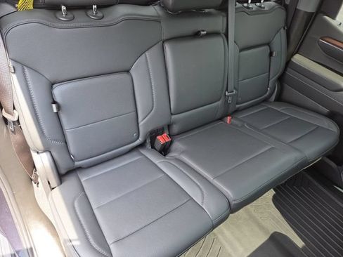 Used 2022 GMC Sierra 1500 Denali w/ Denali Reserve Package AWD/4WD image 24