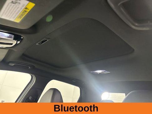 Used 2025 Hyundai Santa Cruz SEL image 10