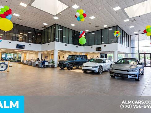 Used 2025 Chevrolet Silverado 1500 LTZ w/ LTZ Premium Package image 70